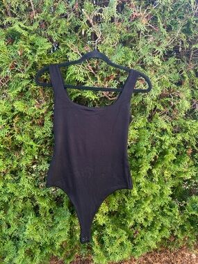 naked wardrobe Black Scoop Neck Kids One-Piece Bodysuit